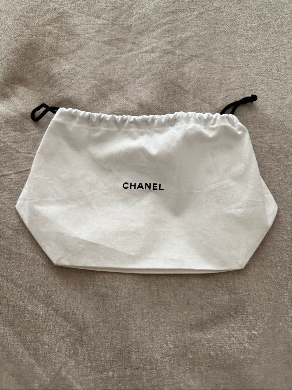 CHANEL White Cotton Beauty Bag Insert with Logo Front